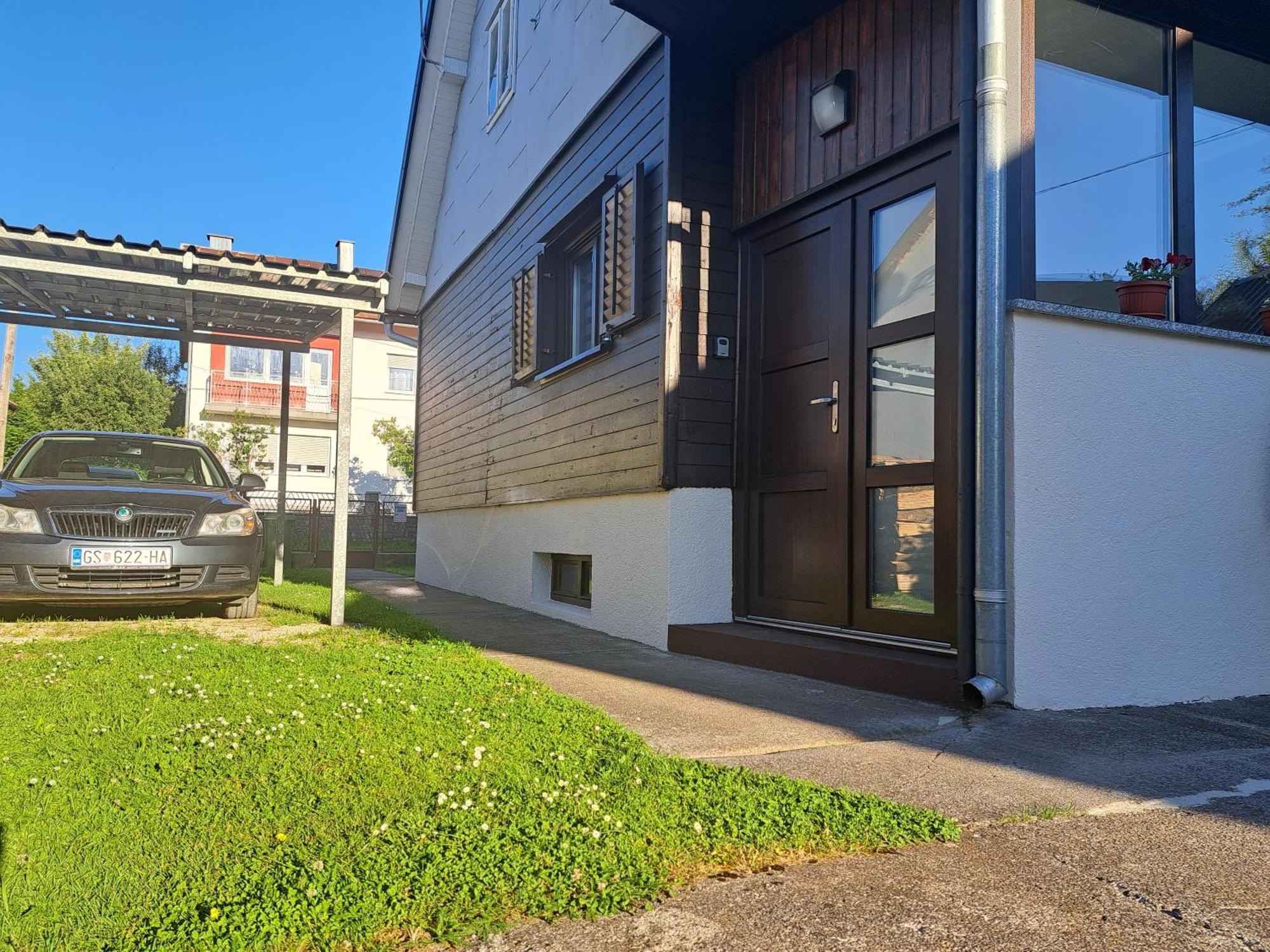 Apartman Luma Ґоспич Екстер'єр фото